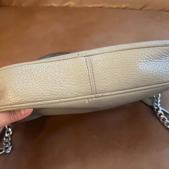 Michael Kors Beige Crossbody Bag with Chain Strap - Picture 4 of 4